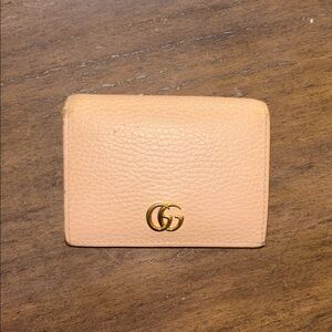 Gucci Leather Wallet with Gold Logo (Light Pink)